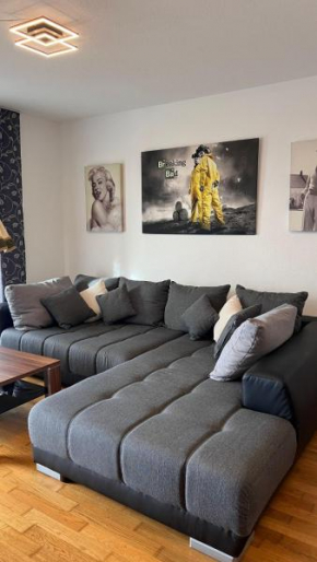 Große Ferienwohnung in Augsburg mit Balkon